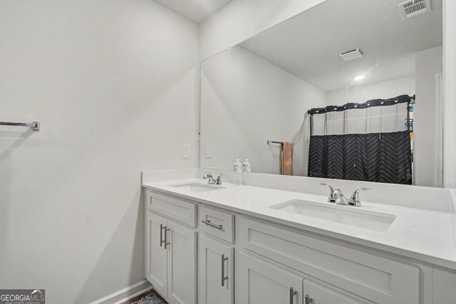 5431 Biltmore Drive, Atlanta, GA 30349