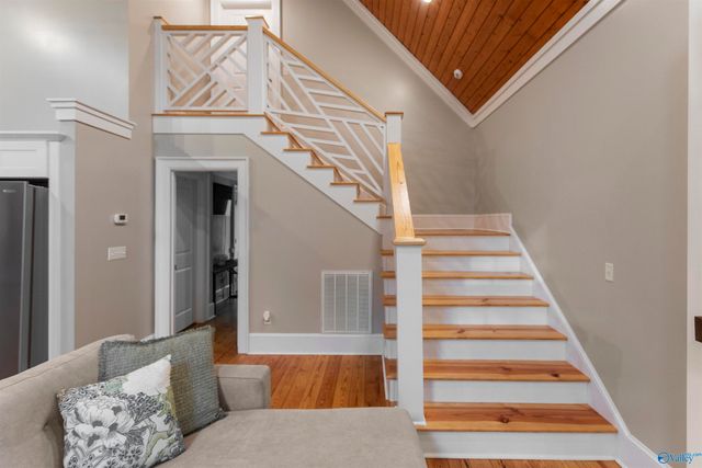 159 Greenleaf Drive, Guntersville, AL 35976