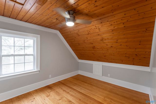 159 Greenleaf Drive, Guntersville, AL 35976