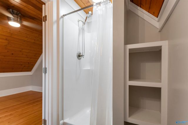 159 Greenleaf Drive, Guntersville, AL 35976