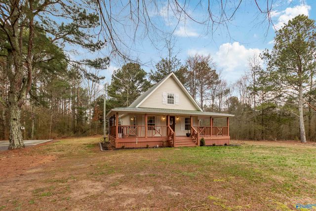 159 Greenleaf Drive, Guntersville, AL 35976