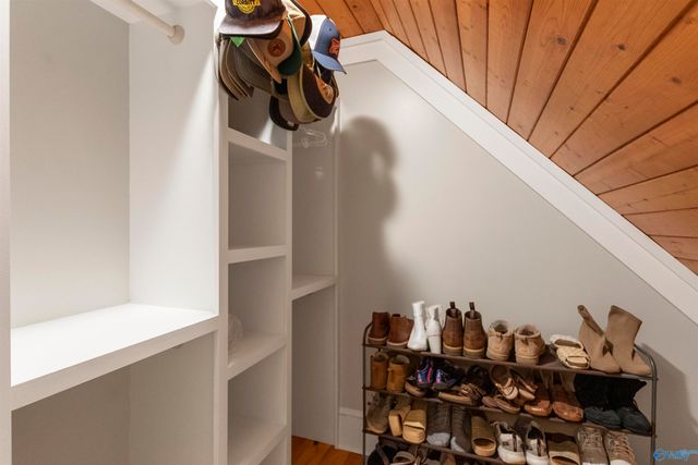 159 Greenleaf Drive, Guntersville, AL 35976