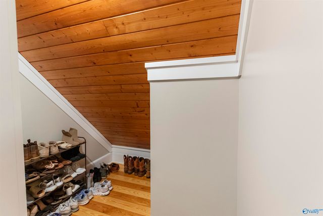 159 Greenleaf Drive, Guntersville, AL 35976