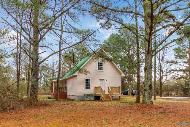 159 Greenleaf Drive, Guntersville, AL 35976