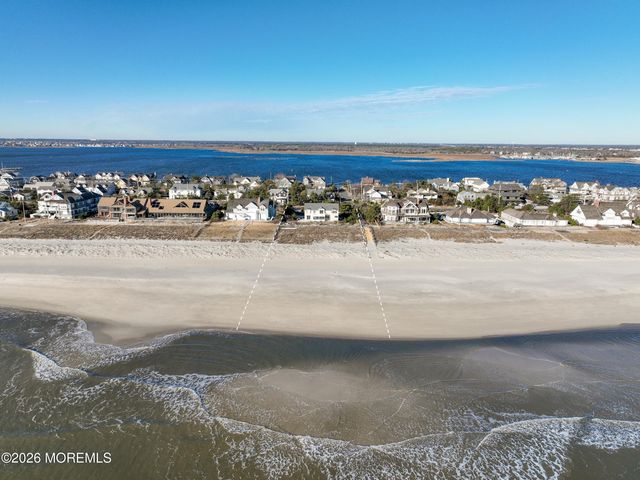 1501 Ocean Avenue, Mantoloking, NJ 08738