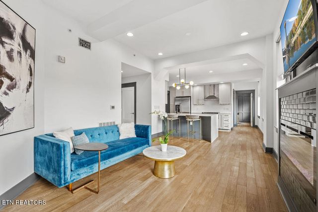 531 S Gay St 1002, Knoxville, TN 37902