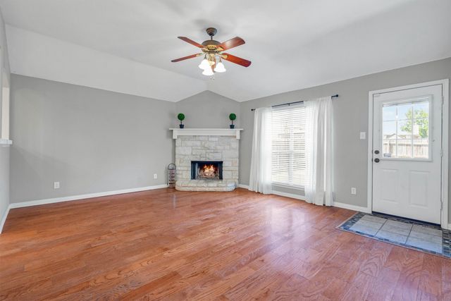 4905 Stirrup Way, Fort Worth, TX 76244