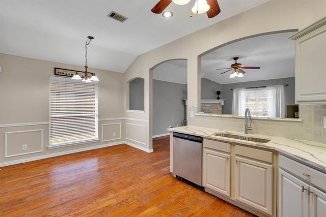 4905 Stirrup Way, Fort Worth, TX 76244