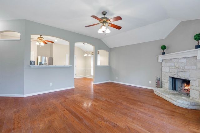 4905 Stirrup Way, Fort Worth, TX 76244