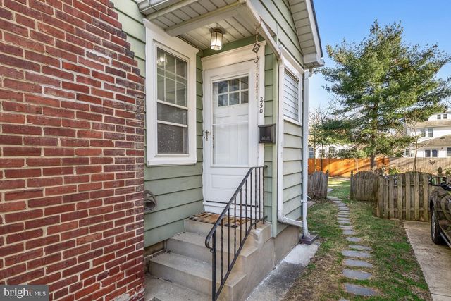 252 RHOADS AVE, Haddonfield, NJ 08033