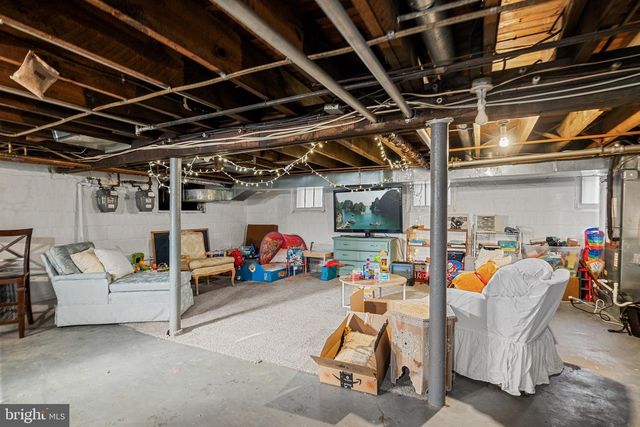 252 RHOADS AVE, Haddonfield, NJ 08033