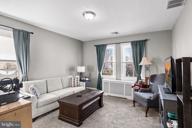 252 RHOADS AVE, Haddonfield, NJ 08033