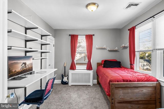 252 RHOADS AVE, Haddonfield, NJ 08033