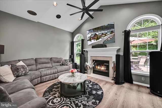 155 MADISON WAY, Downingtown, PA 19335