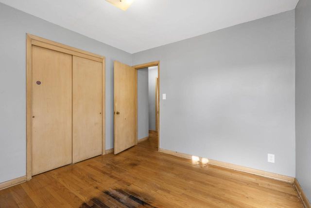 5100 N 66th STREET, Milwaukee, WI 53218