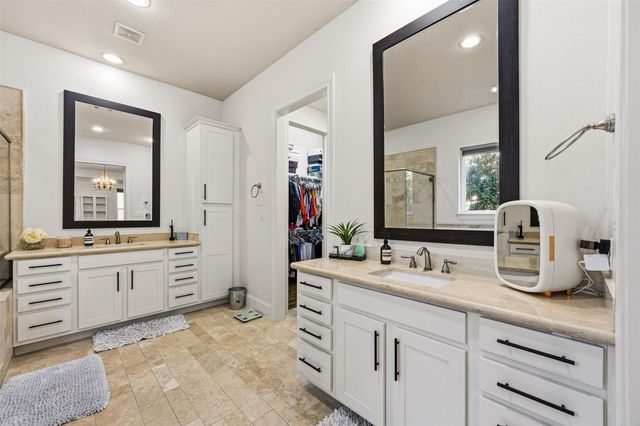 1819 Wrenwood Lakes, Houston, TX 77043