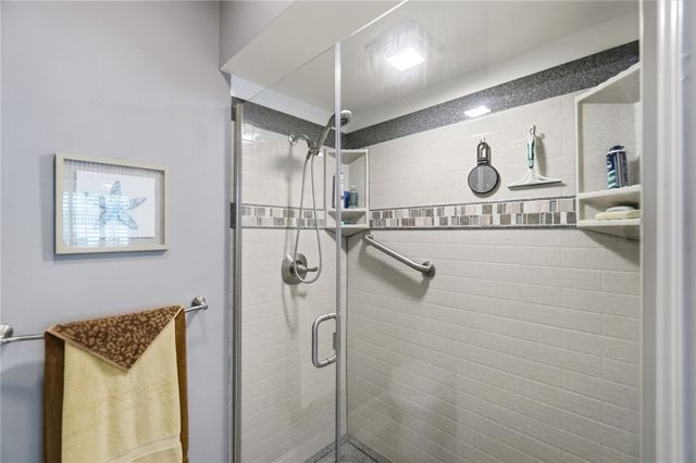5656 Stone Lake Drive, Dayton, OH 45429