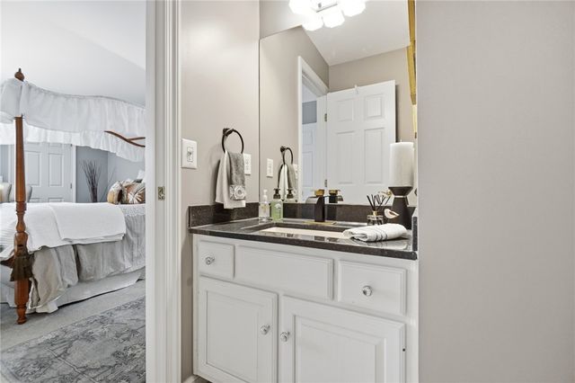 5656 Stone Lake Drive, Dayton, OH 45429