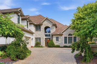 5656 Stone Lake Drive, Dayton, OH 45429