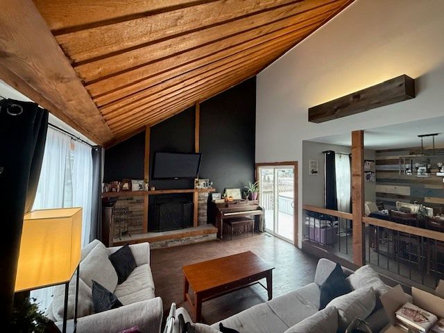 8701 Riley Road, Wonder Lake, IL 60097