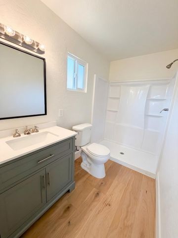 4303 W Hurley Avenue, Visalia, CA 93291