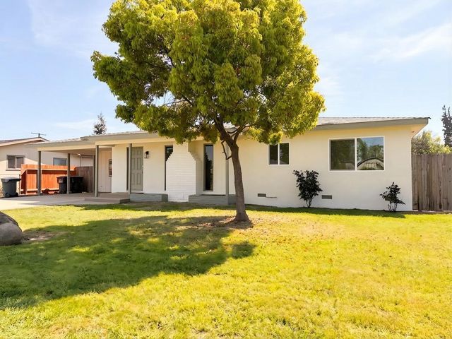 4303 W Hurley Avenue, Visalia, CA 93291
