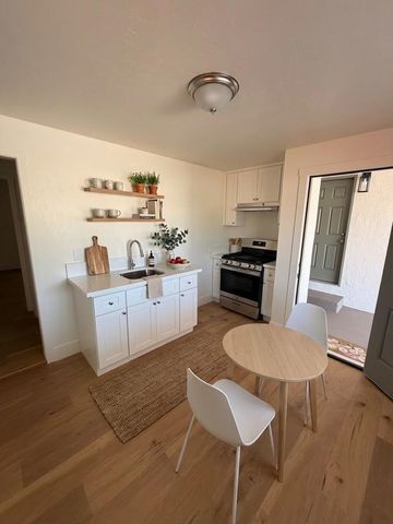 4303 W Hurley Avenue, Visalia, CA 93291