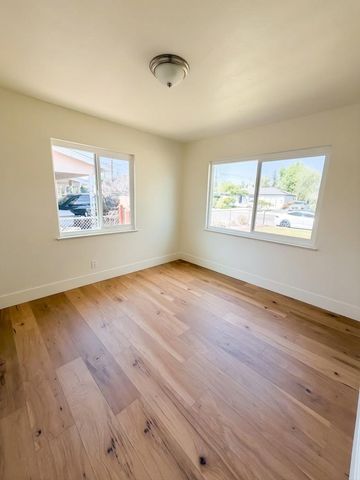 4303 W Hurley Avenue, Visalia, CA 93291