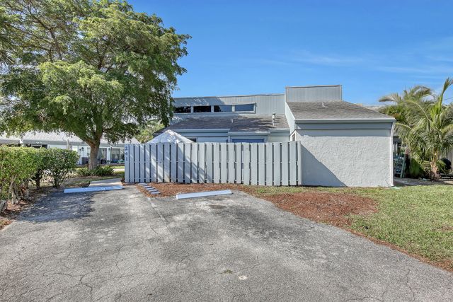 241 NW 15th Street, Boca Raton, FL 33432