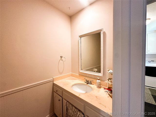 2919 E 78th Street, Tulsa, OK 74136