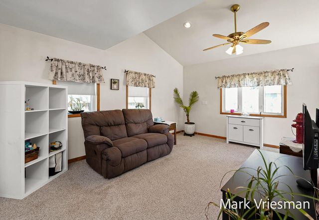 3125 Coolidge Road, Muskegon, MI 49441