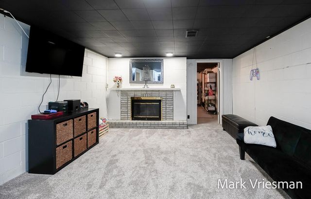 3125 Coolidge Road, Muskegon, MI 49441
