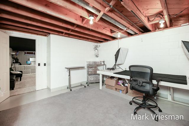 3125 Coolidge Road, Muskegon, MI 49441
