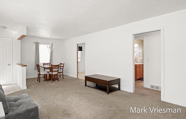 3125 Coolidge Road, Muskegon, MI 49441