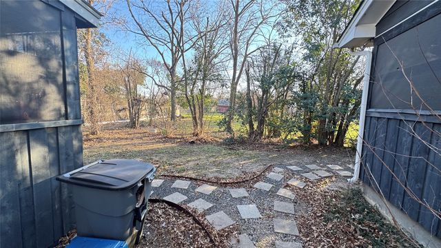 114 Wes Jespersen Way, Duncanville, TX 75116