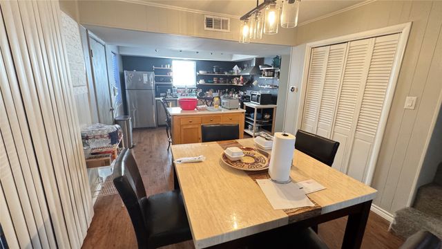 114 Wes Jespersen Way, Duncanville, TX 75116