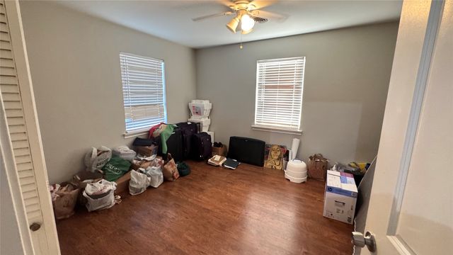 114 Wes Jespersen Way, Duncanville, TX 75116