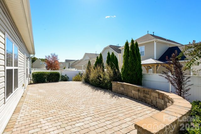 417 Marie Way, Pineville, NC 28134