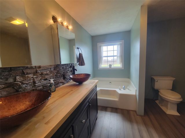 15120 HOLMES Road, Waterford, PA 16441