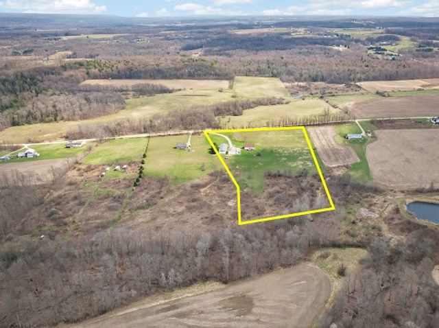 15120 HOLMES Road, Waterford, PA 16441