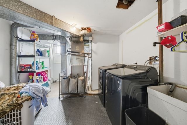 32 Willow St, Sussex Boro, NJ 07461