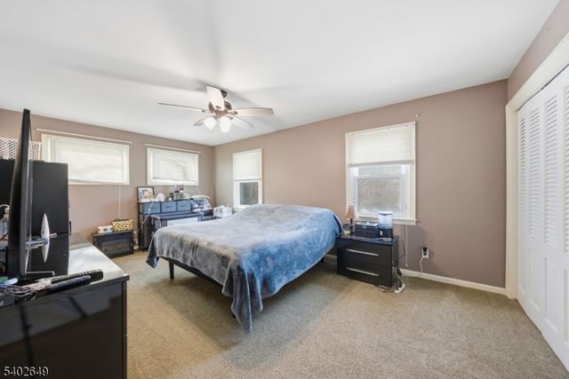 32 Willow St, Sussex Boro, NJ 07461