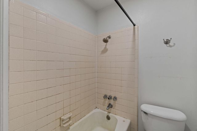400 Hacienda Ave., Hattiesburg, MS 39402