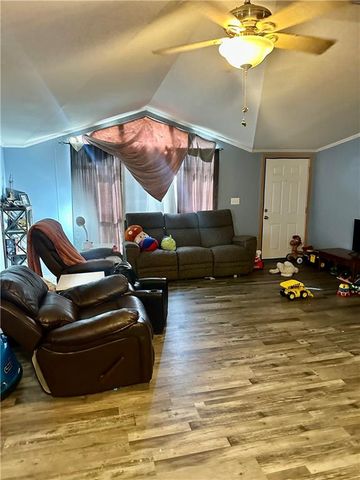 22023 223RD Street, Maryville, MO 64468