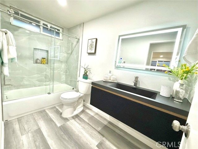 11702 Christy St, Cerritos, CA 90703