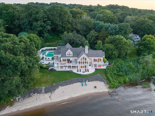 409 River Road, Deep River, CT 06417