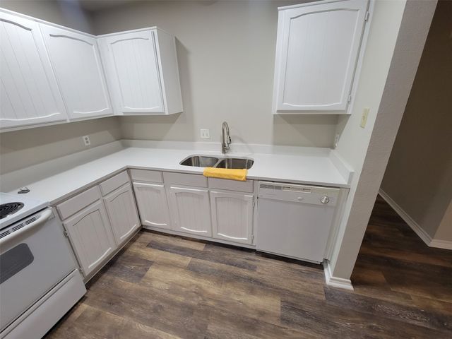 11915 Metmora Court, Fort Worth, TX 76008