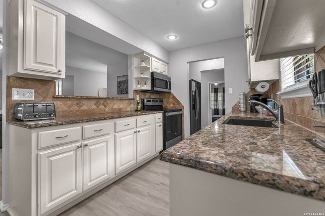 139 Navajo Circle, Cibolo, TX 78108