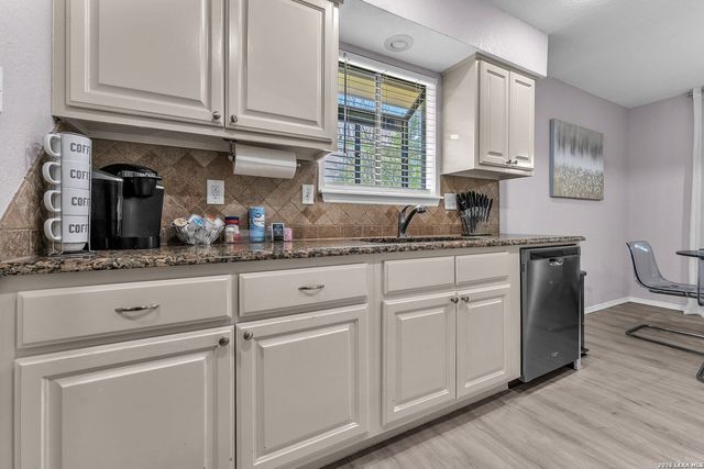 139 Navajo Circle, Cibolo, TX 78108