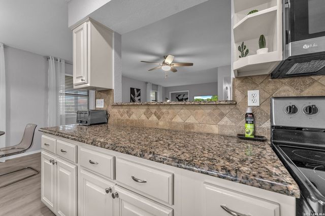 139 Navajo Circle, Cibolo, TX 78108